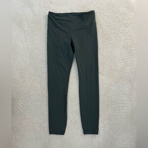 Athleta Charcoal Elation Train 7/8 Tall Leggings Size Medium